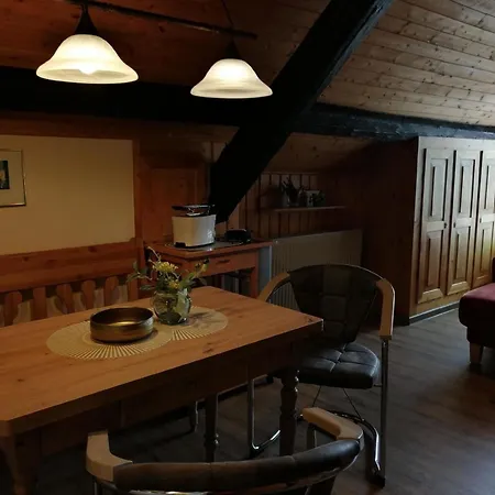 Apartmán In Mit Terrasse Und Garten